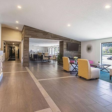 Отель La Quinta By Wyndham Portland Nw Экстерьер фото