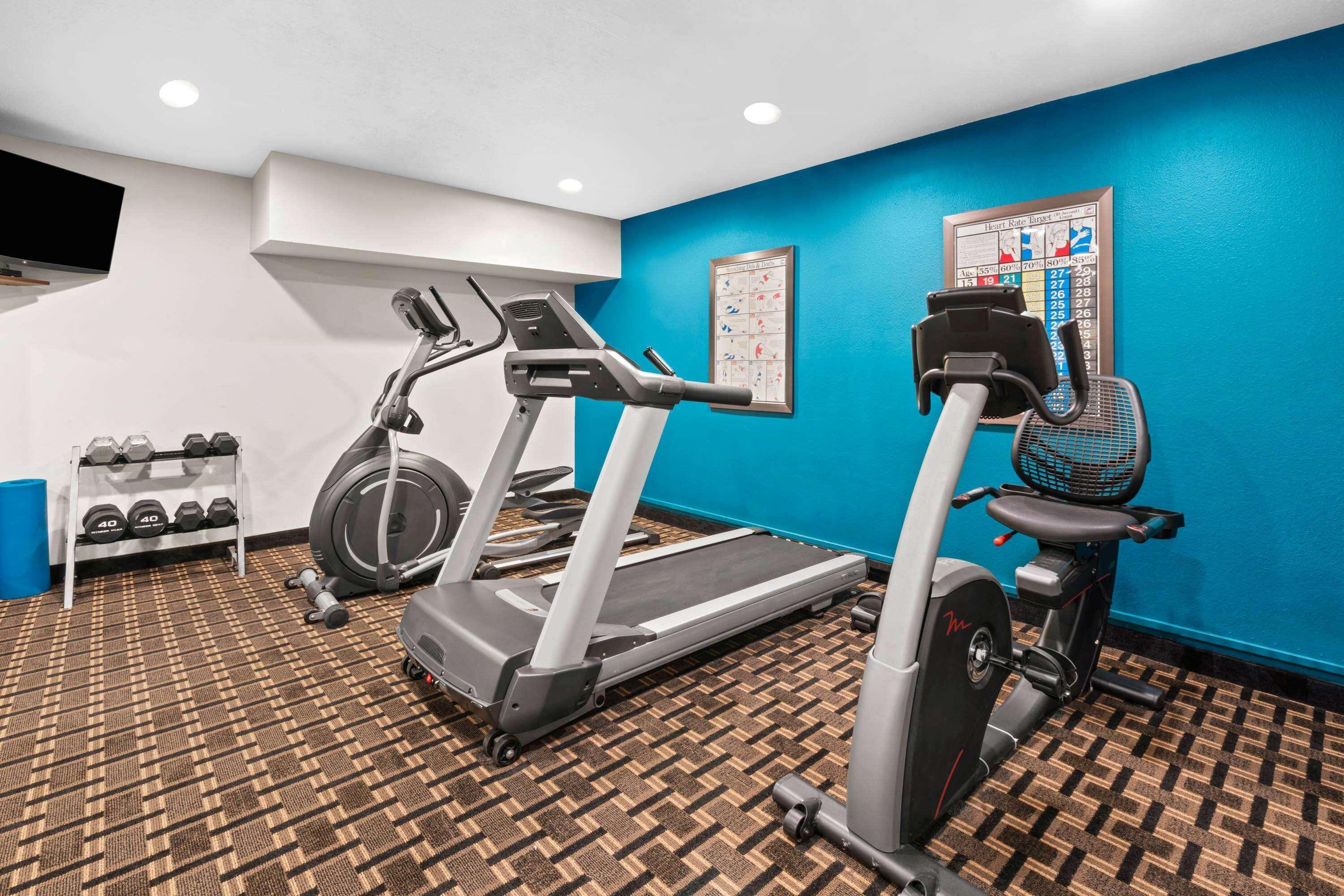Отель La Quinta By Wyndham Portland Nw Экстерьер фото